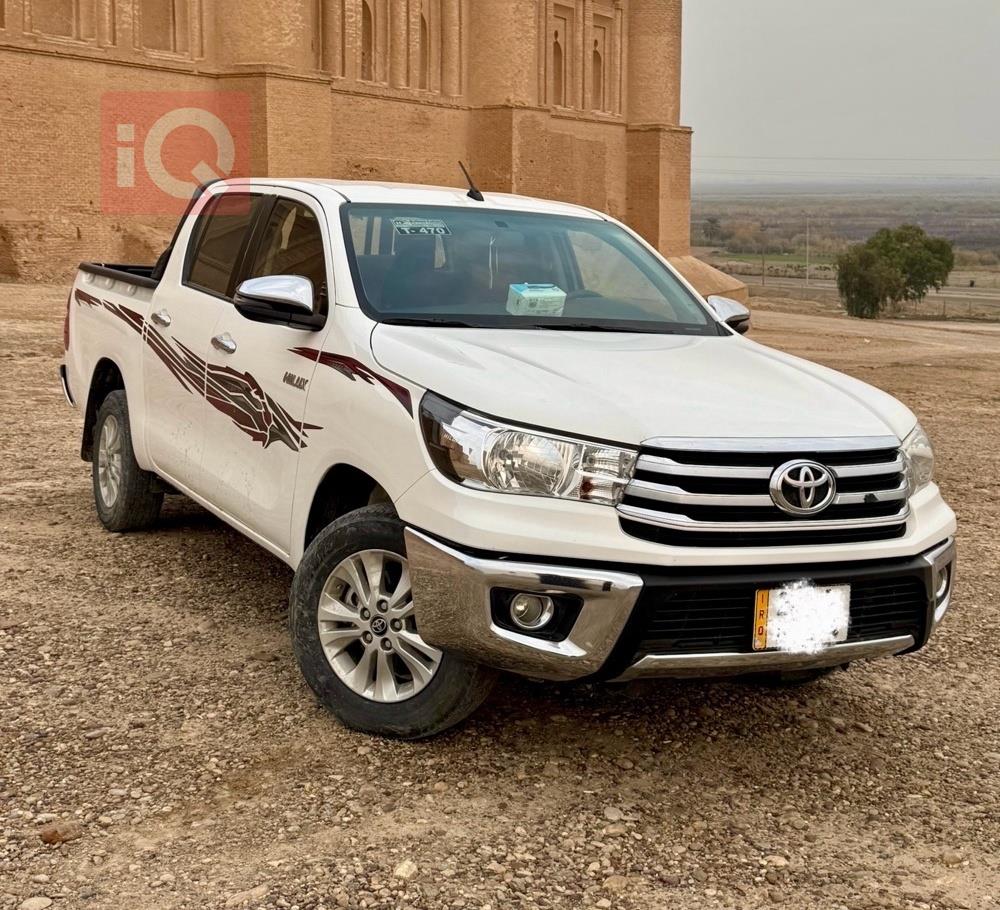 تويوتا هايلوكس